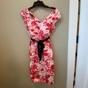 4 motherhood maternity items